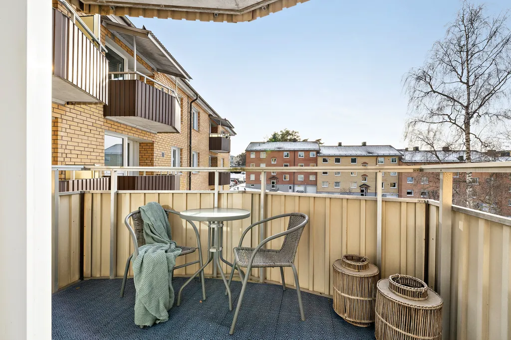 Rõdu - Apartment with Balcony in Järfälla