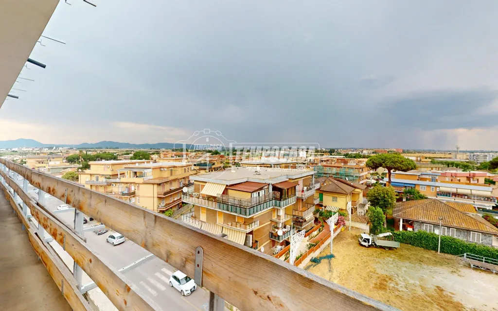 Balcone - Rearranged Apartment with Terrace in Ladispoli