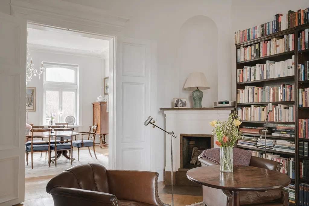 Living Room - Gable Flat with Jugendstil in Malmö Centre