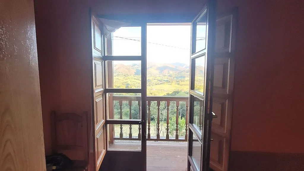 Rõdu - Asturian-Style House with Pool in Infiesto