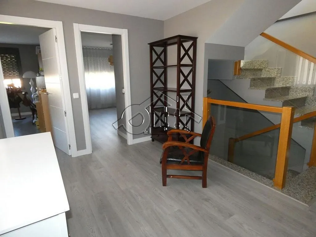 Pièces - Corner Semi-detached House with Pool in Las Cañas