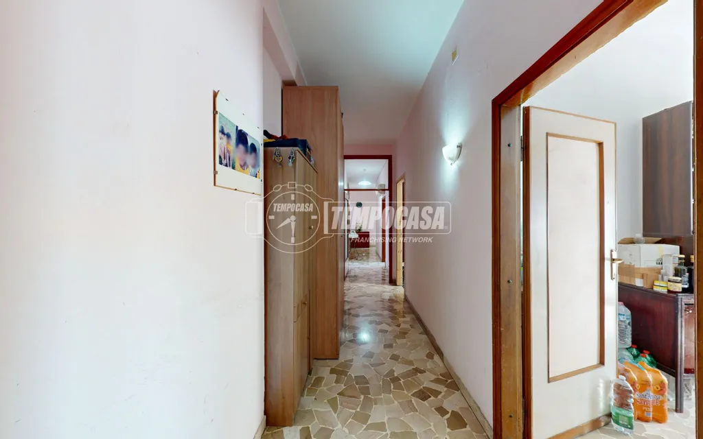 Entrée - Spacious Apartment with Balconies in Carpi