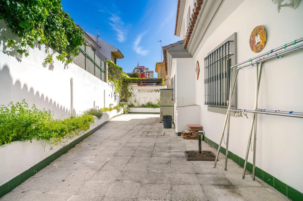 Jardin - Chalet with Pool and Terrace in Fuengirola