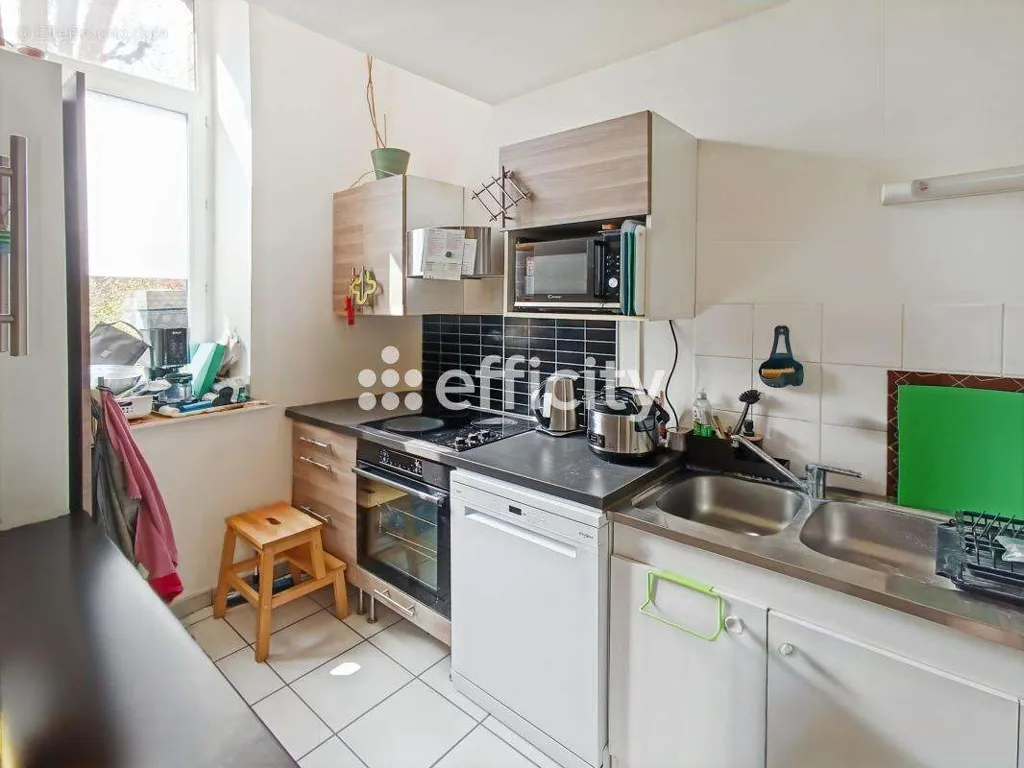 Cuisine - Appartement avec Jardin près du Jardin des Plantes à Rouen