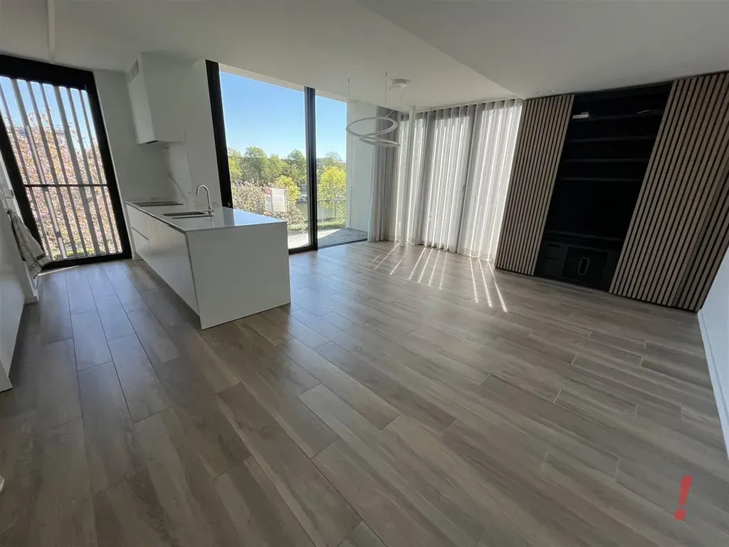 Elutuba - Bright Apartment with Terrace View in Bruges