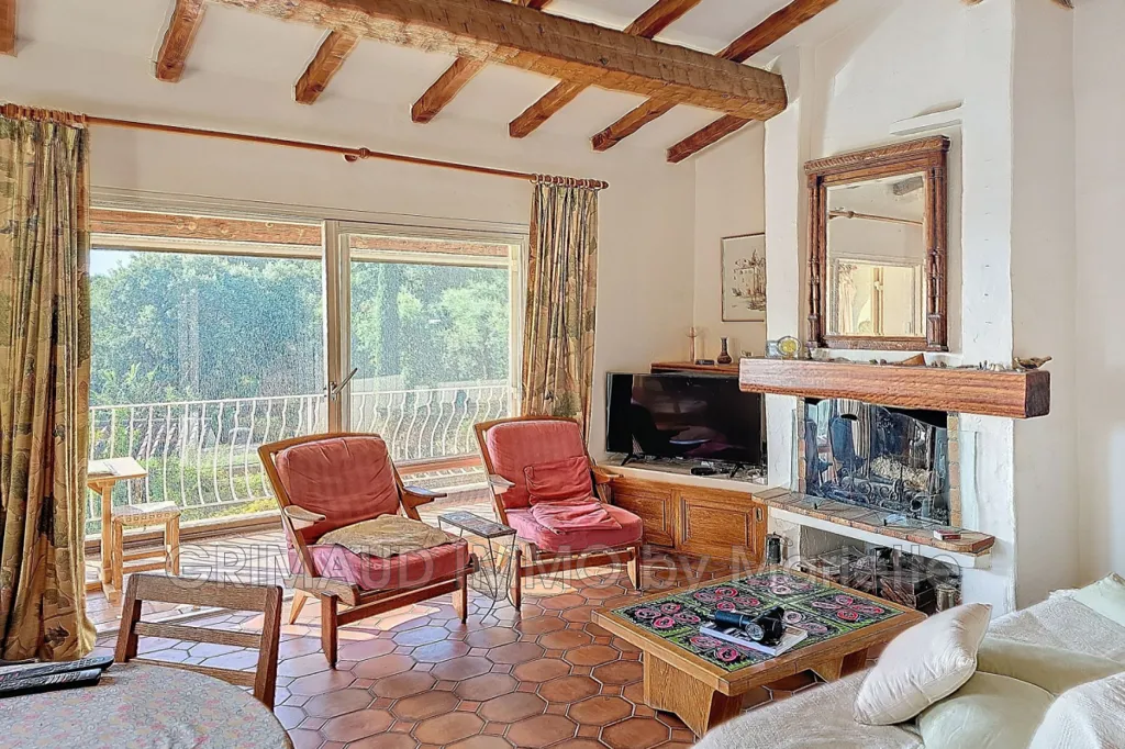 Elutuba - House with Sea View and Pool in Grimaud