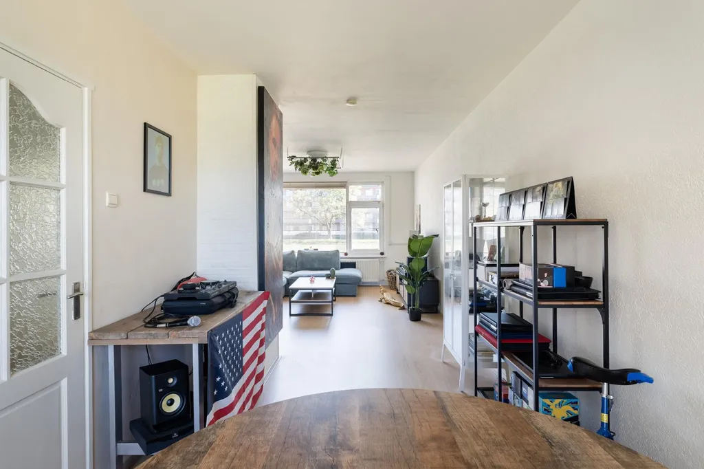 Söögituba - Galerij Flat with Garden in Rotterdam
