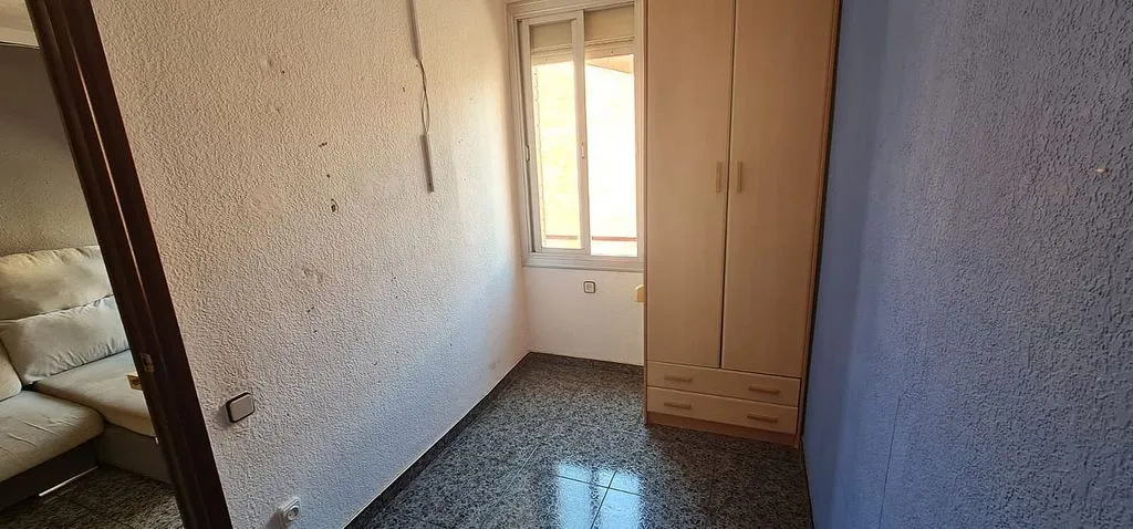 Esik - Apartment with Balcony in Sant Julià de Lòria