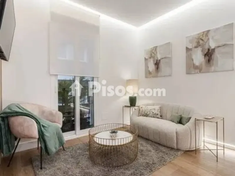 Soggiorno - Apartment with Balcony in Retiro