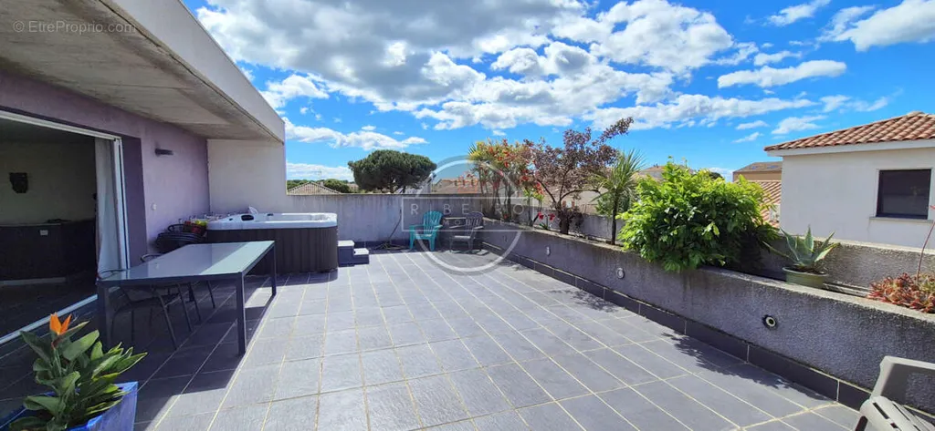 Terrasse - Maison avec Terrasse sur Toit et Vue Mer au Grau d'Agde