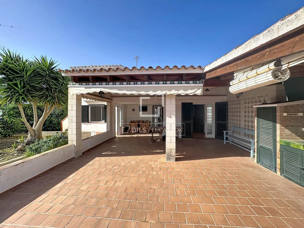 Terrasse - 5 Bedroom Villa with Pool in Es Castell