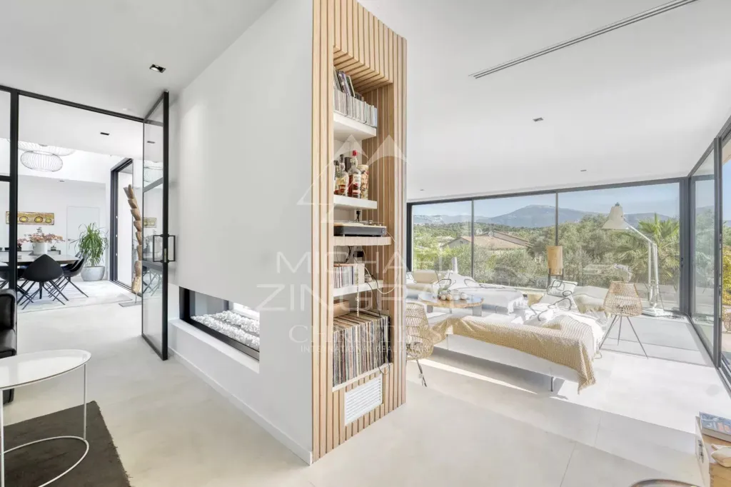 Elutuba - Contemporary Villa with Pool near Valbonne