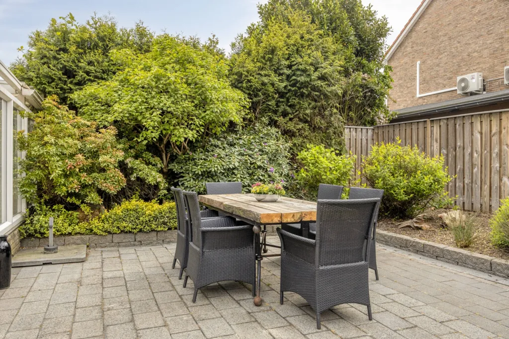 Terrace - Detached House with Garden in Enschede
