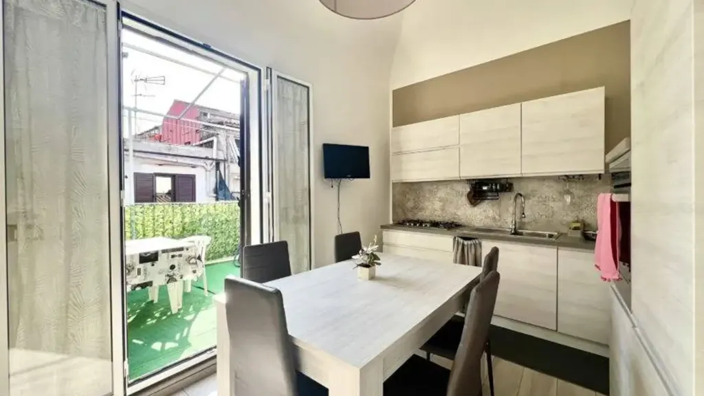 Salle à manger - Rustic Trilocale with Terrace in Palermo