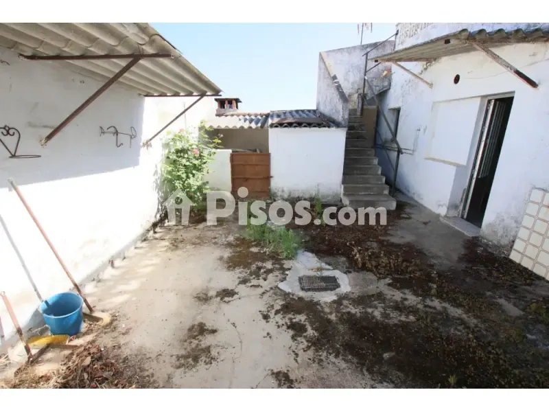 Giardino - Centrally Located House with Patio in La Albuera