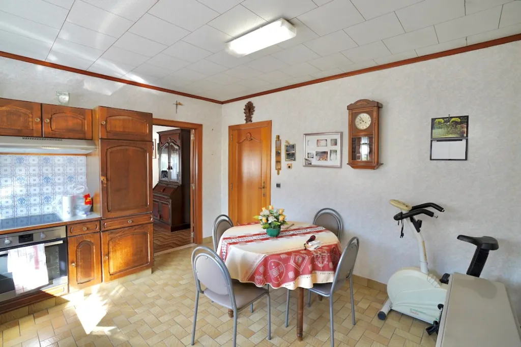 Söögituba - Bungalow with Large Garage in Ertvelde