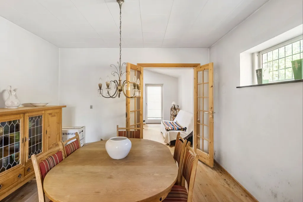 Salle à manger - Maison mitoyenne avec atelier et jardin dans le calme de Nakskov