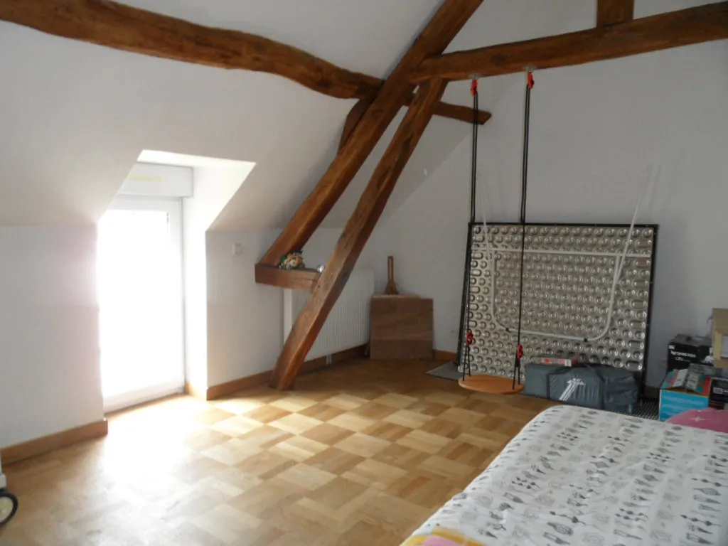 Pièces - Ferme avec grange et grand terrain à Saint-Martin-d'Abbat