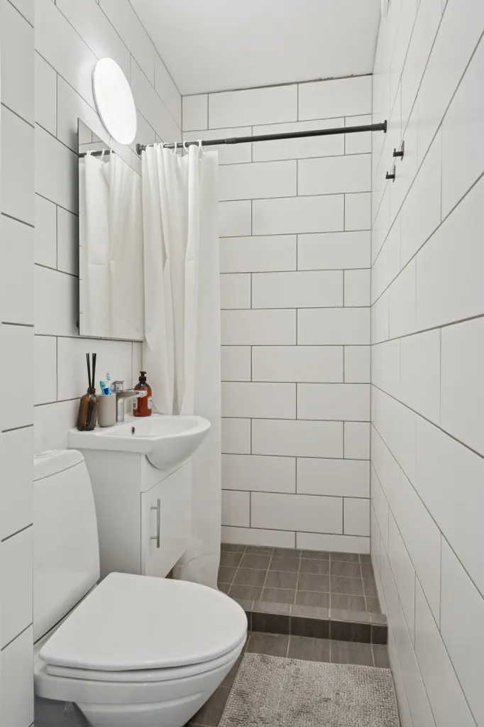 Salles de bain - Modernised Flat near Randers Station