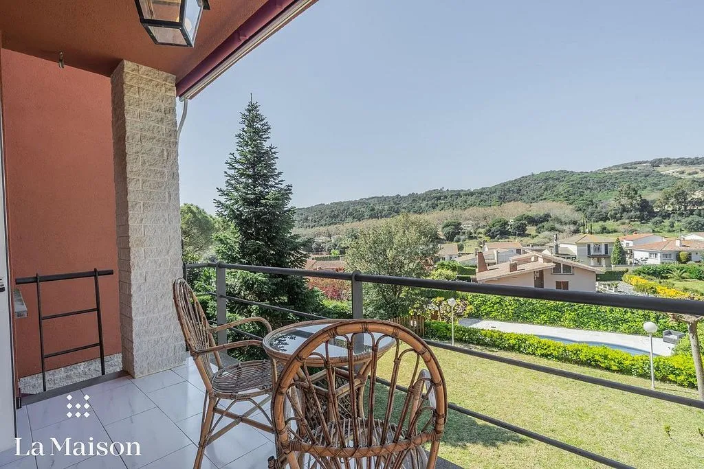 Balcony - Luxury House with Pool in Arenys de Munt