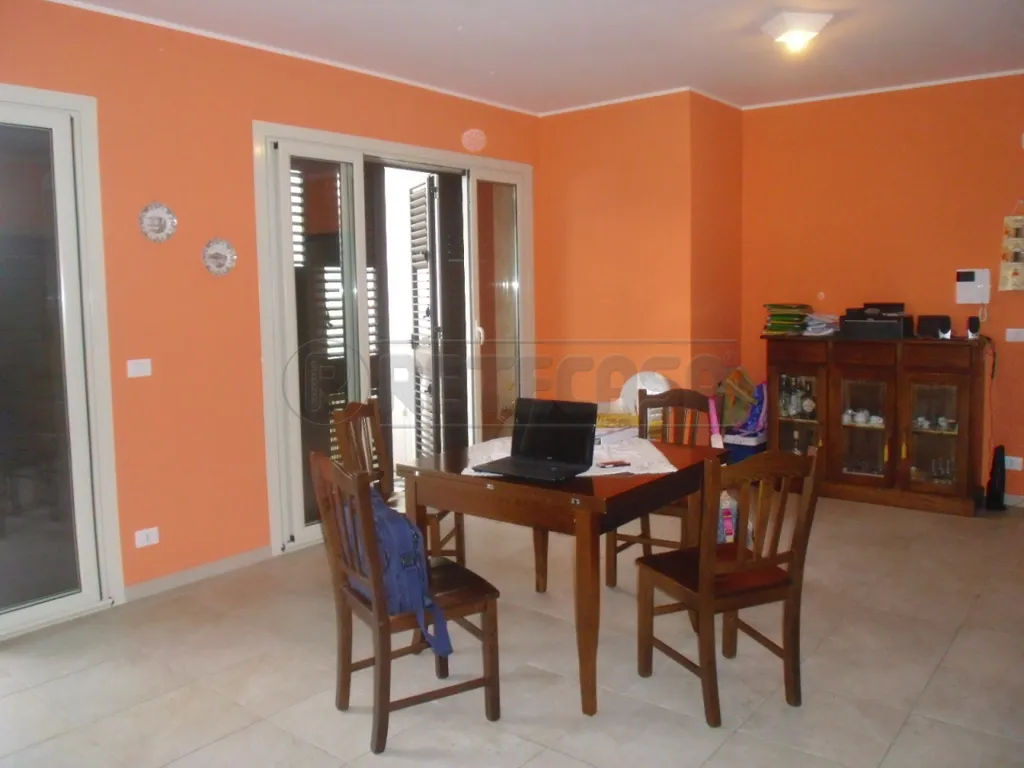 Salle à manger - Duplex Apartment with Triple Exposure in Siracusa