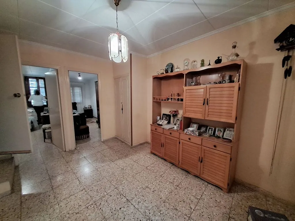 Söögituba - Traditional Chalet with Terrace in Valjunquera