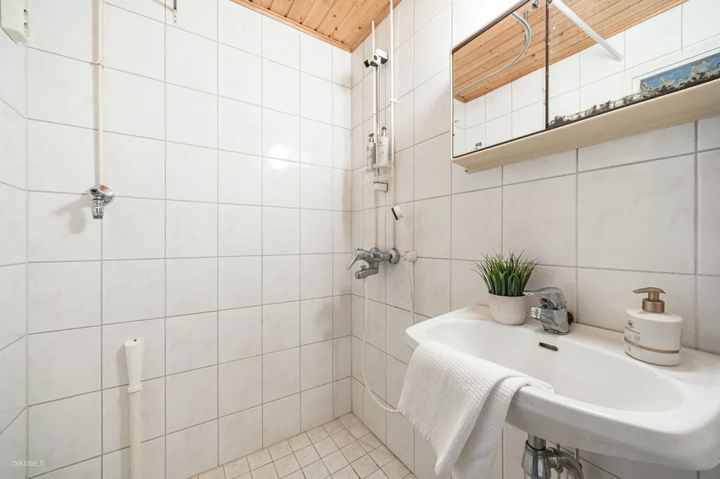 Vannitoad - Compact Apartment with Central Location in Tampere
