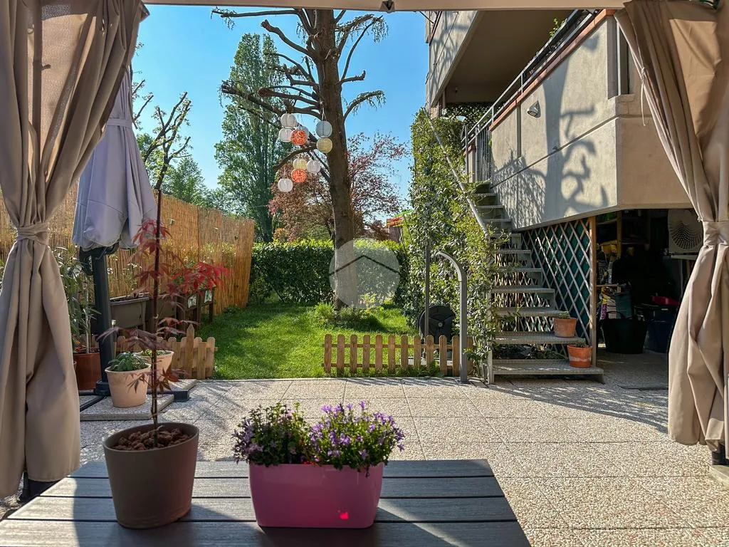 Terrasse - Trilocale with Private Garden in Parma