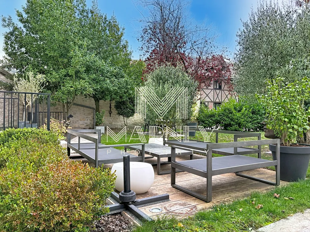 Maison 15 pièces à Compiègne
