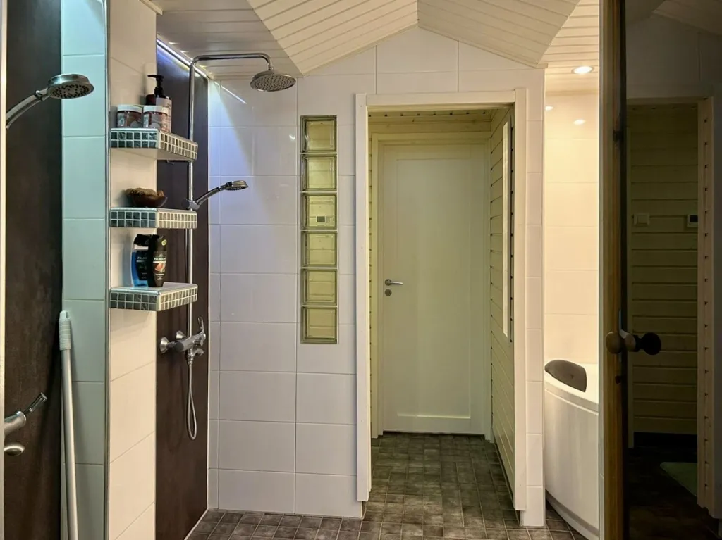 Bagni - Detached House with Sauna in Tornio