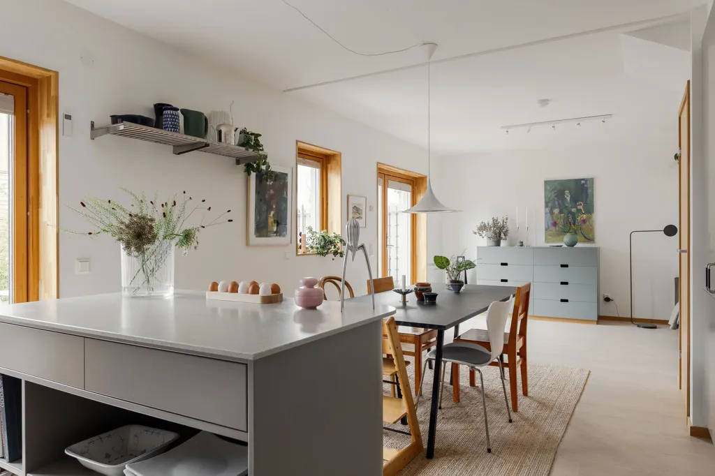 Salle à manger - Modern Flats with Garden in Torparängen