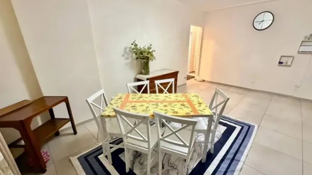 Söögituba - Apartment with Balcony in Piacenza