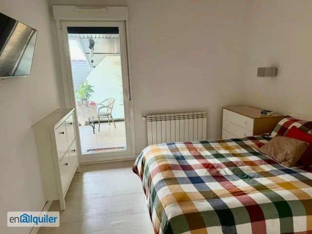 Bedrooms - Furnished Apartment with River View in Donostia