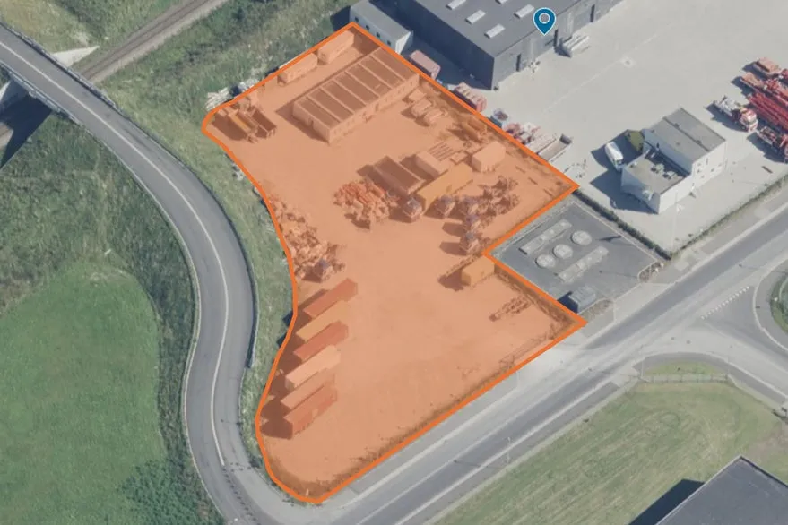 Plaan - Industrial Plot with Gravel Surface in Køge