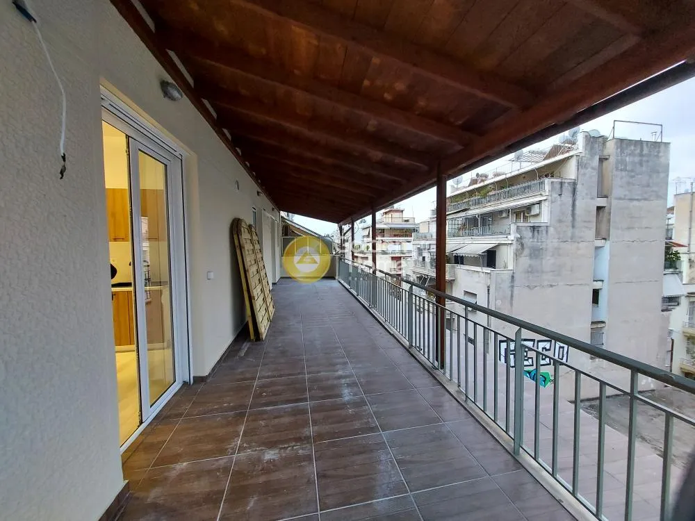 12-room apartment in GR