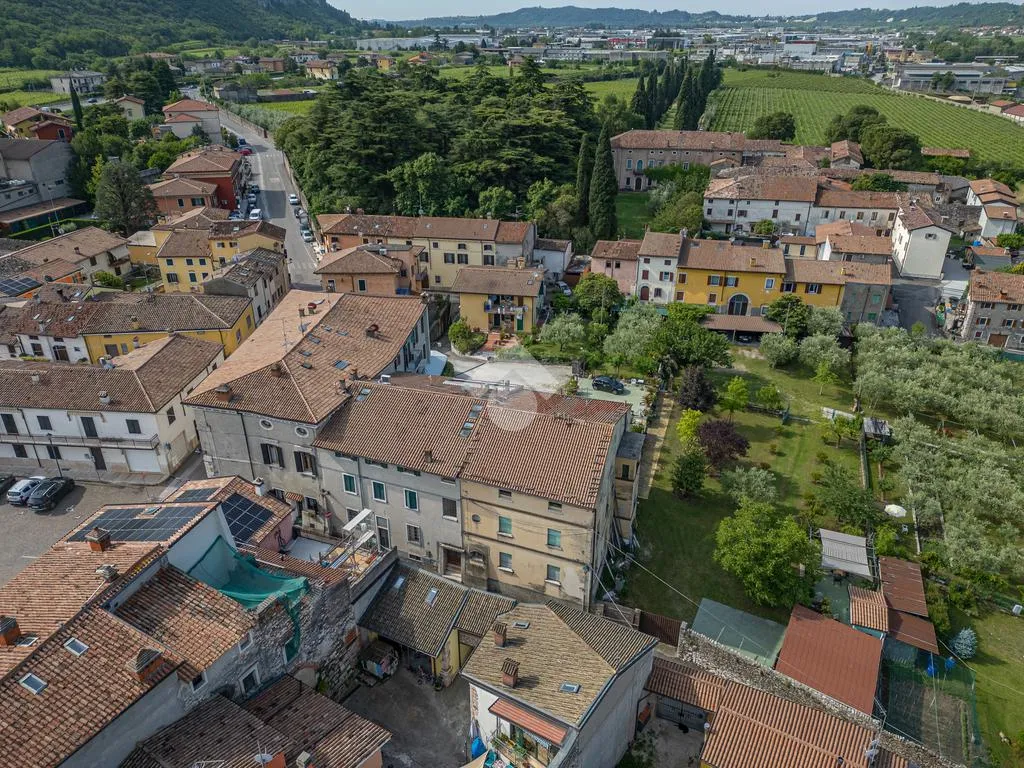 Vista aerea - 4-Bedroom Apartment with Terrace in Dolcè