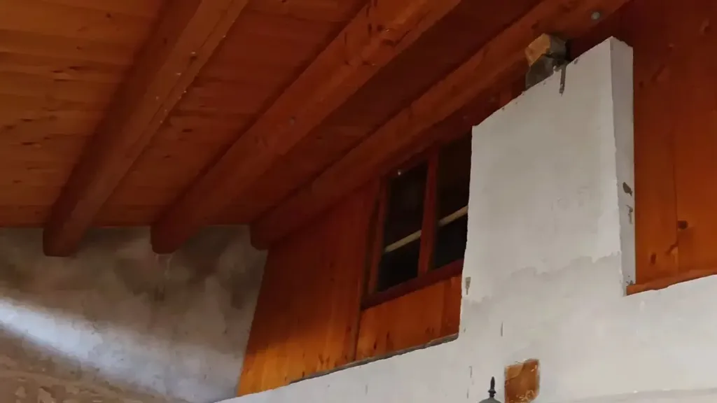 Pièces - Restored Rustico with Mountain View in Vittorio Veneto