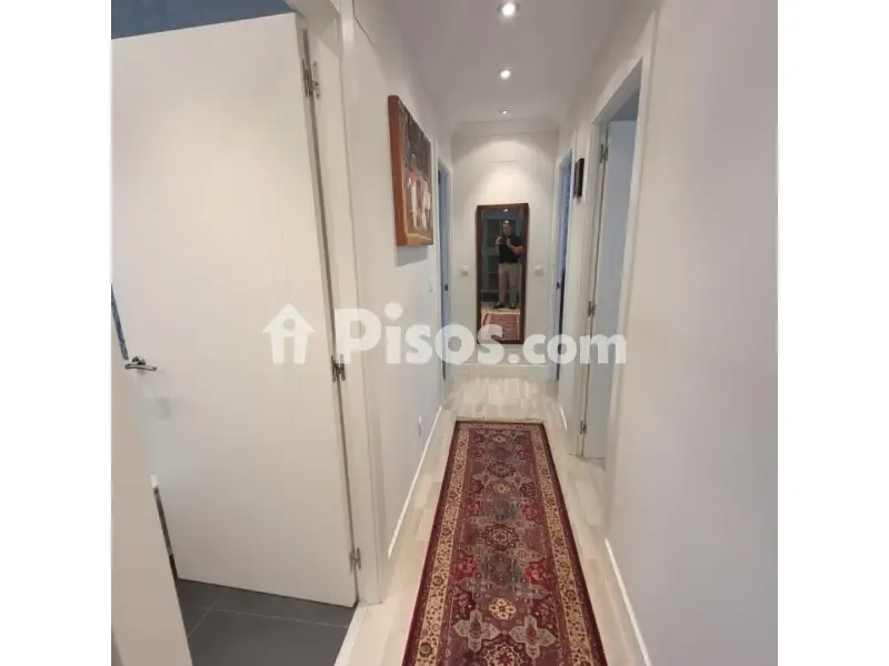 Entrée - Modernised Flat with Exterior Views in Indautxu