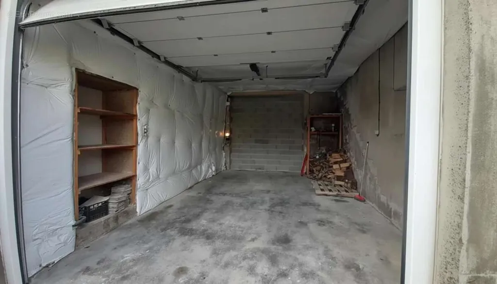 garage