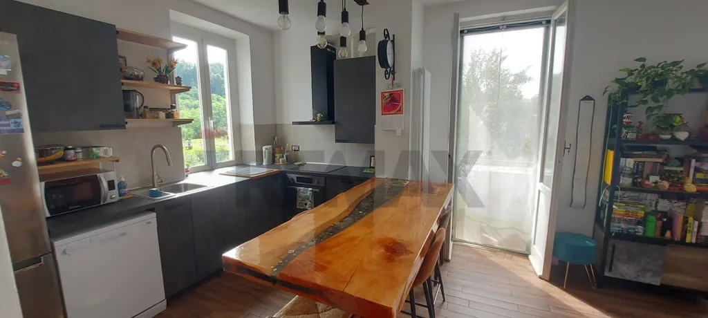 Cuisine - Rustic Apartment with Garden in Gemonio