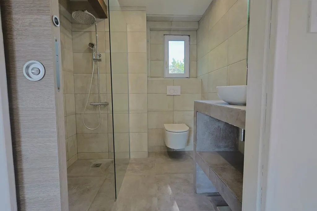 Vannitoad - Luxury House with Pool in Vallauris