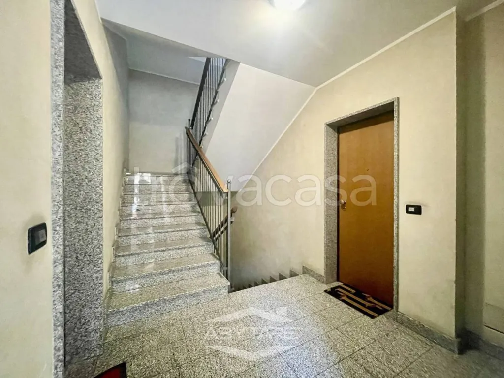 Pièces - Two-Level Apartment with Terraces in Nichelino