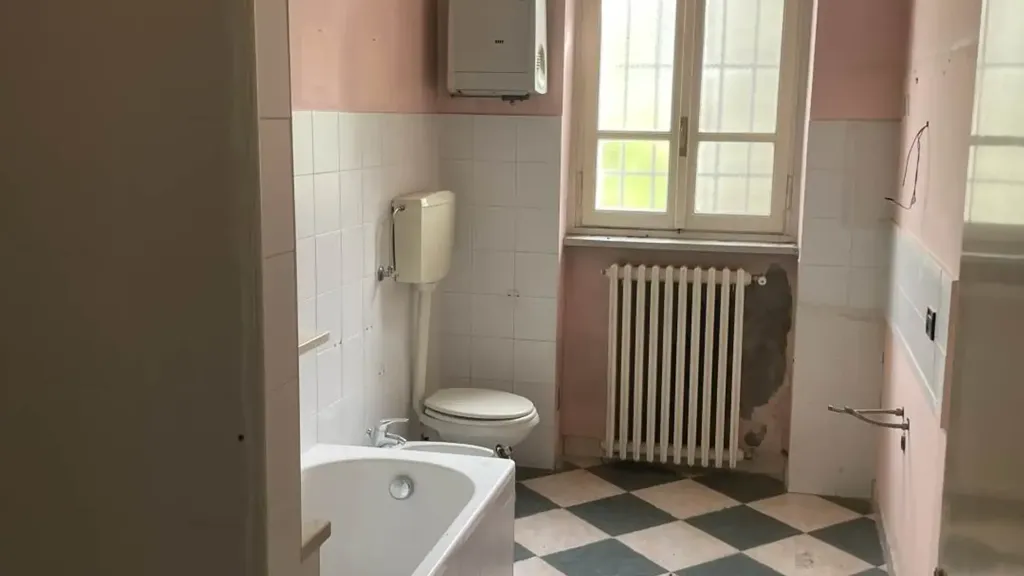 Vannitoad - Independent House with Courtyard in Mede