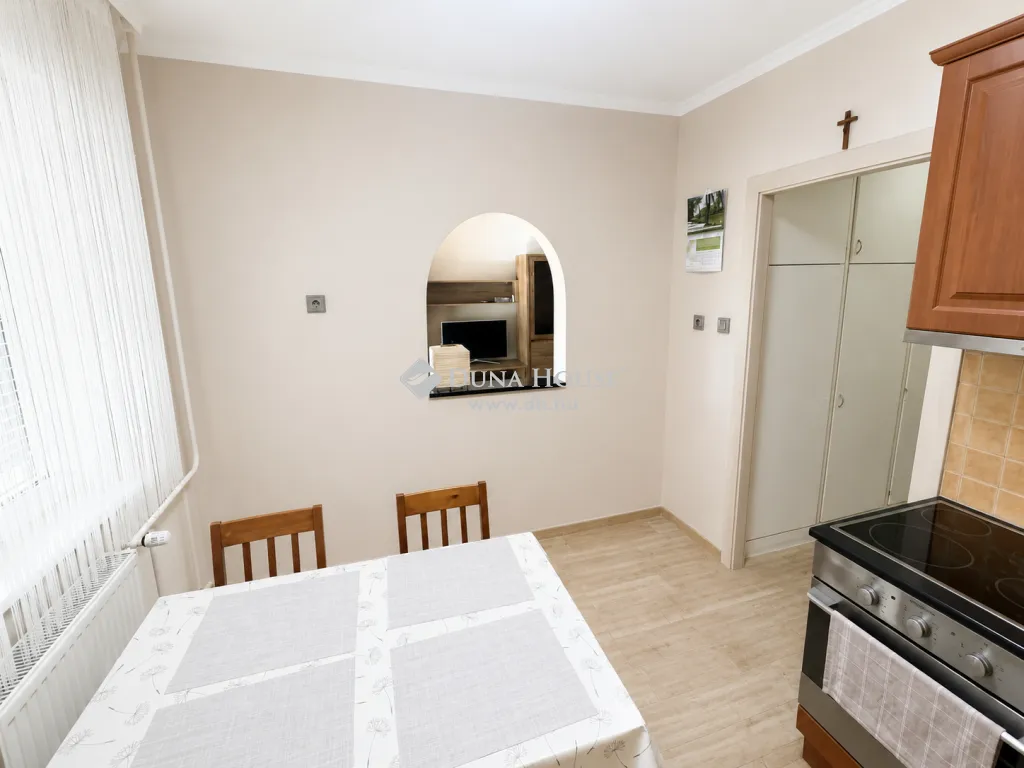 Cuisine - Apartment with Balcony in Mosonmagyaróvár Centre