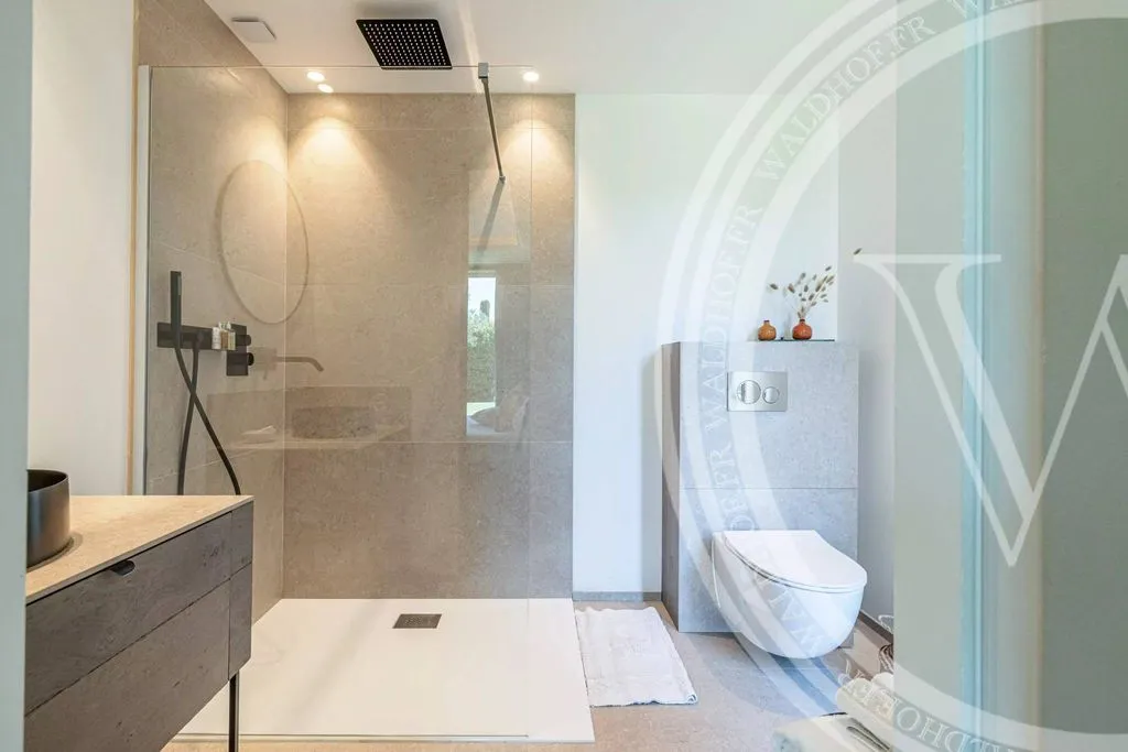 Bagni - Luxury Villa with Pool in Mougins