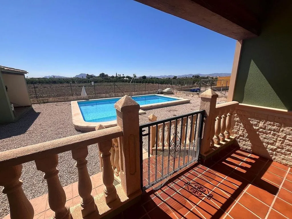 Bassein - Rustic House with Pool in Daya Nueva