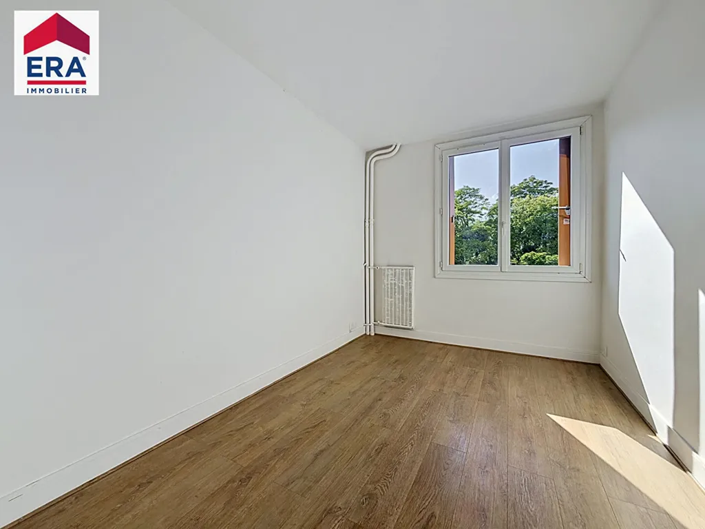 Pièces - Appartement Rénové avec Loggia à Ivry-sur-Seine