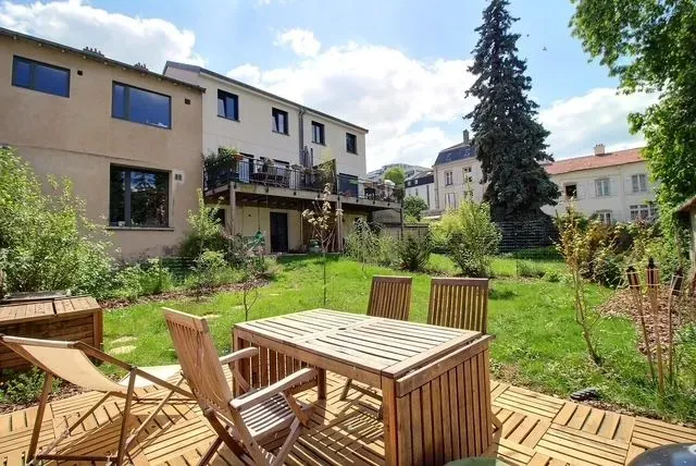 Aed - Contemporary House with Garden in Nancy