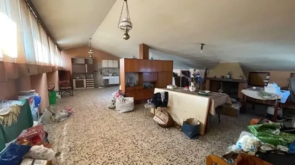 Söögituba - Apartment with Cellar in San Giustino