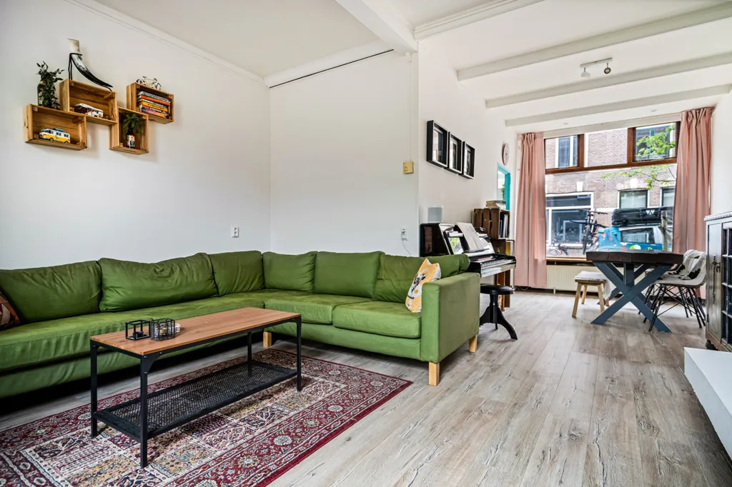 Living Room - Characterful Detached House with Garden in Leiden